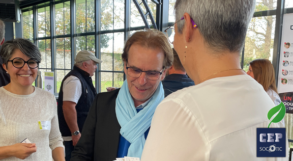 Photo Eric SCICLUNA dirigeant CEP-SOCOTIC et membre Force 8 le club des entreprises de Pornic sur le Forum Entreprendre du Pays de Retz | Actu CEP-SOCOTIC