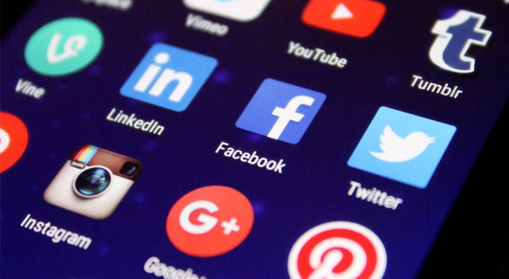La portee publicitaire d Instagram a chuté de  7,7 % en France selon le Global Digital Report 2021 alors que 76 % de la population utilisent les réseaux sociaux